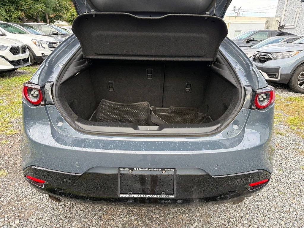 Used 2021 MAZDA MAZDA3 Hatchback w/Premium Plus Pkg AWD/4WD image 10