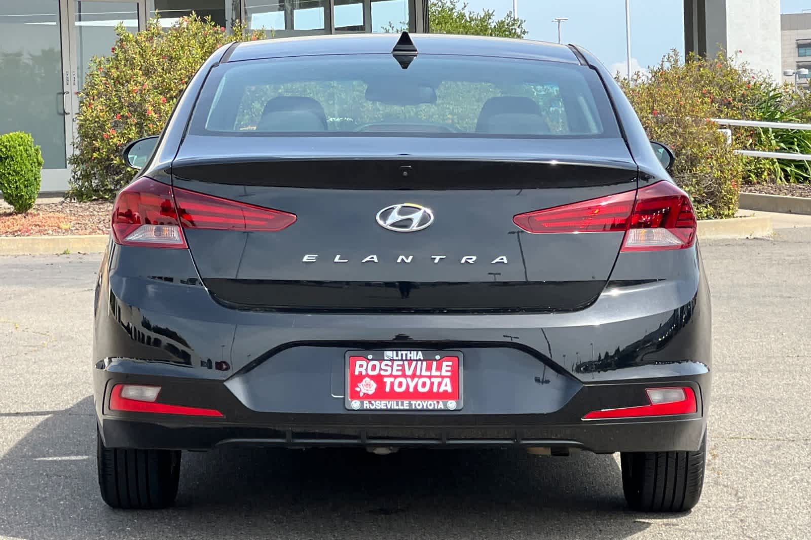 Used 2019 Hyundai Elantra Value Edition w/ Cargo Package FWD image 8
