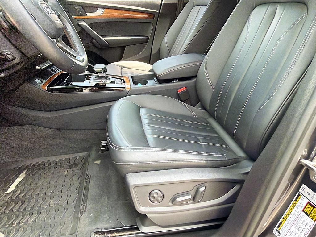 Used 2023 Audi Q5 2.0T Premium AWD/4WD image 37