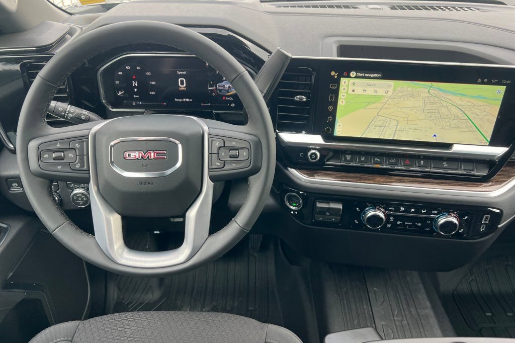 New 2026 GMC Sierra 2500 SLE AWD/4WD image 11
