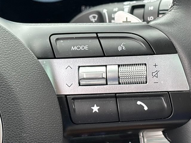 Certified 2025 Hyundai Tucson SEL AWD/4WD image 19