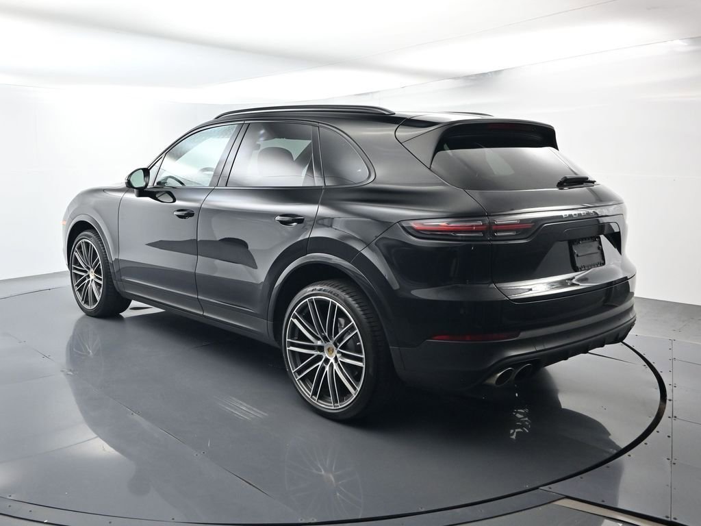 Certified 2021 Porsche Cayenne S AWD/4WD image 3