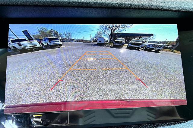 Used 2023 Buick Envision Essence image 14