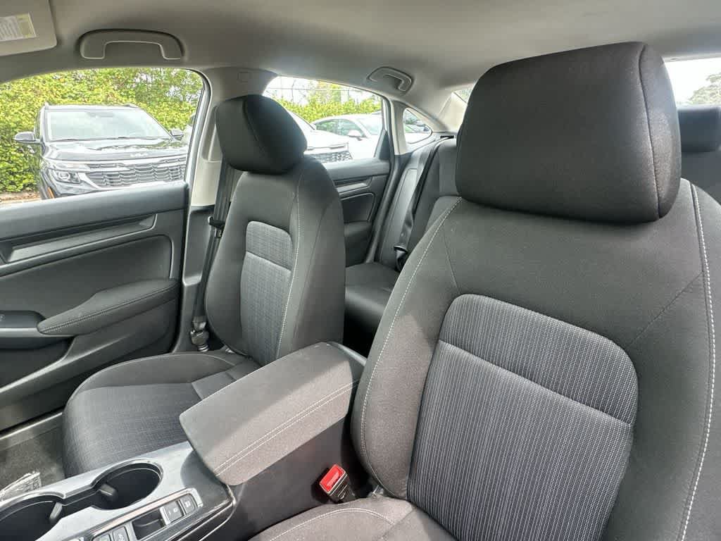 Used 2024 Honda Civic LX image 14
