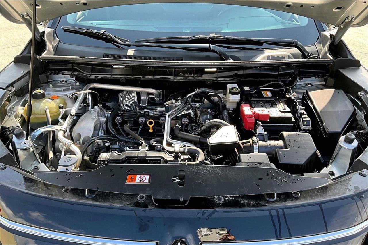 Used 2025 Mitsubishi Outlander ES image 29