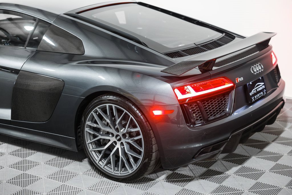 Used 2017 Audi R8 V10 plus image 16