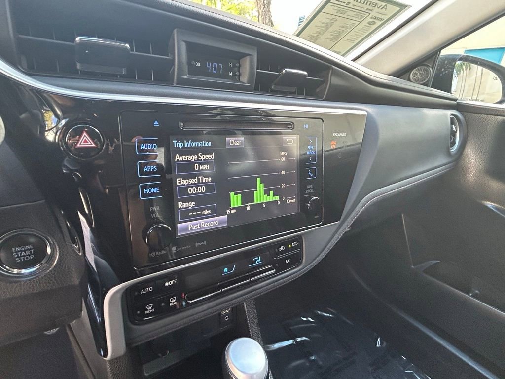 Used 2017 Toyota Corolla SE 50th Anniversary image 23