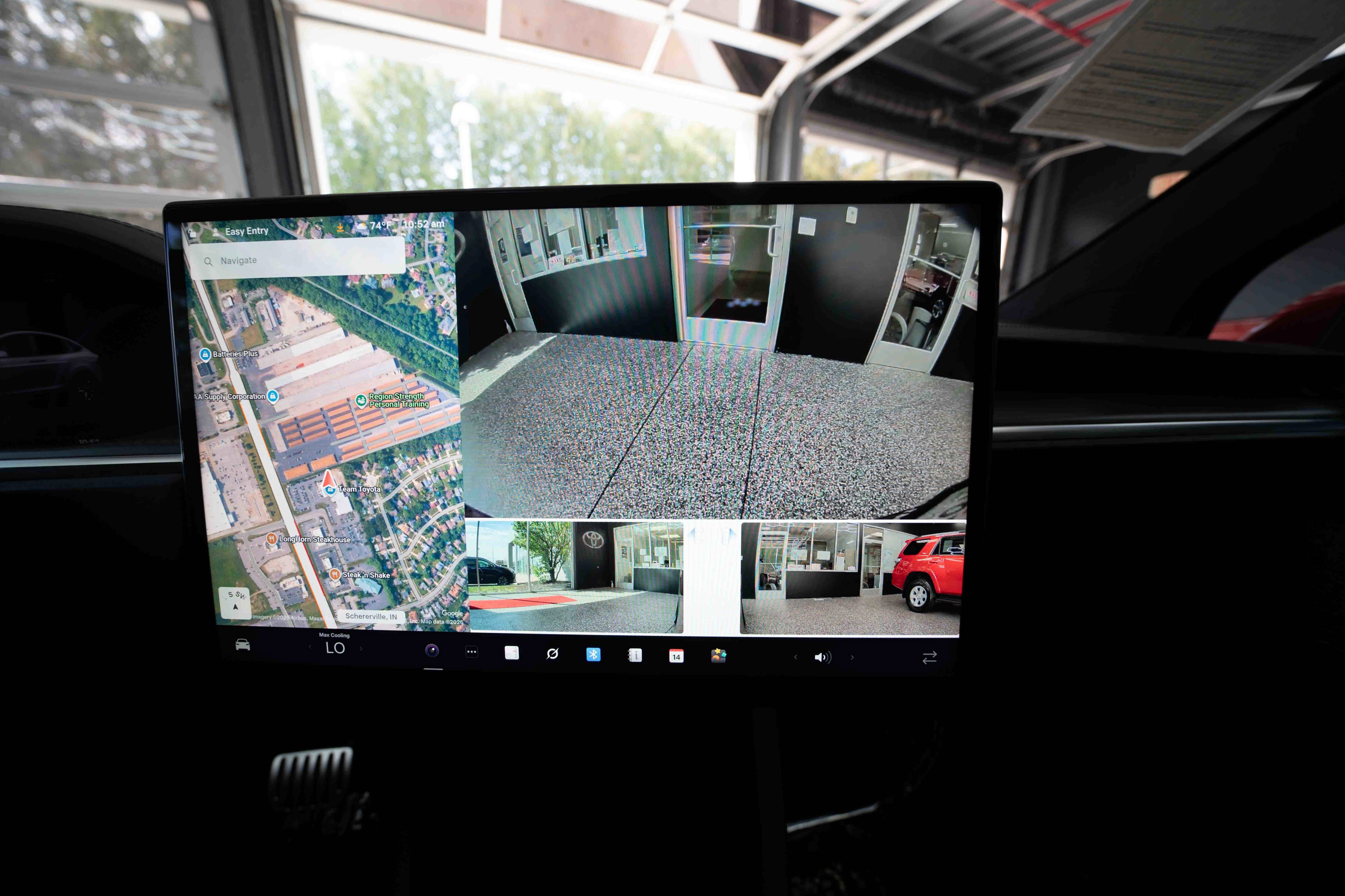 Used 2023 Tesla Model X Plaid image 17