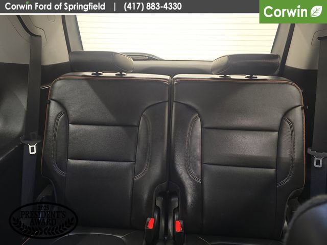 Used 2023 GMC Acadia AT4 AWD/4WD image 18