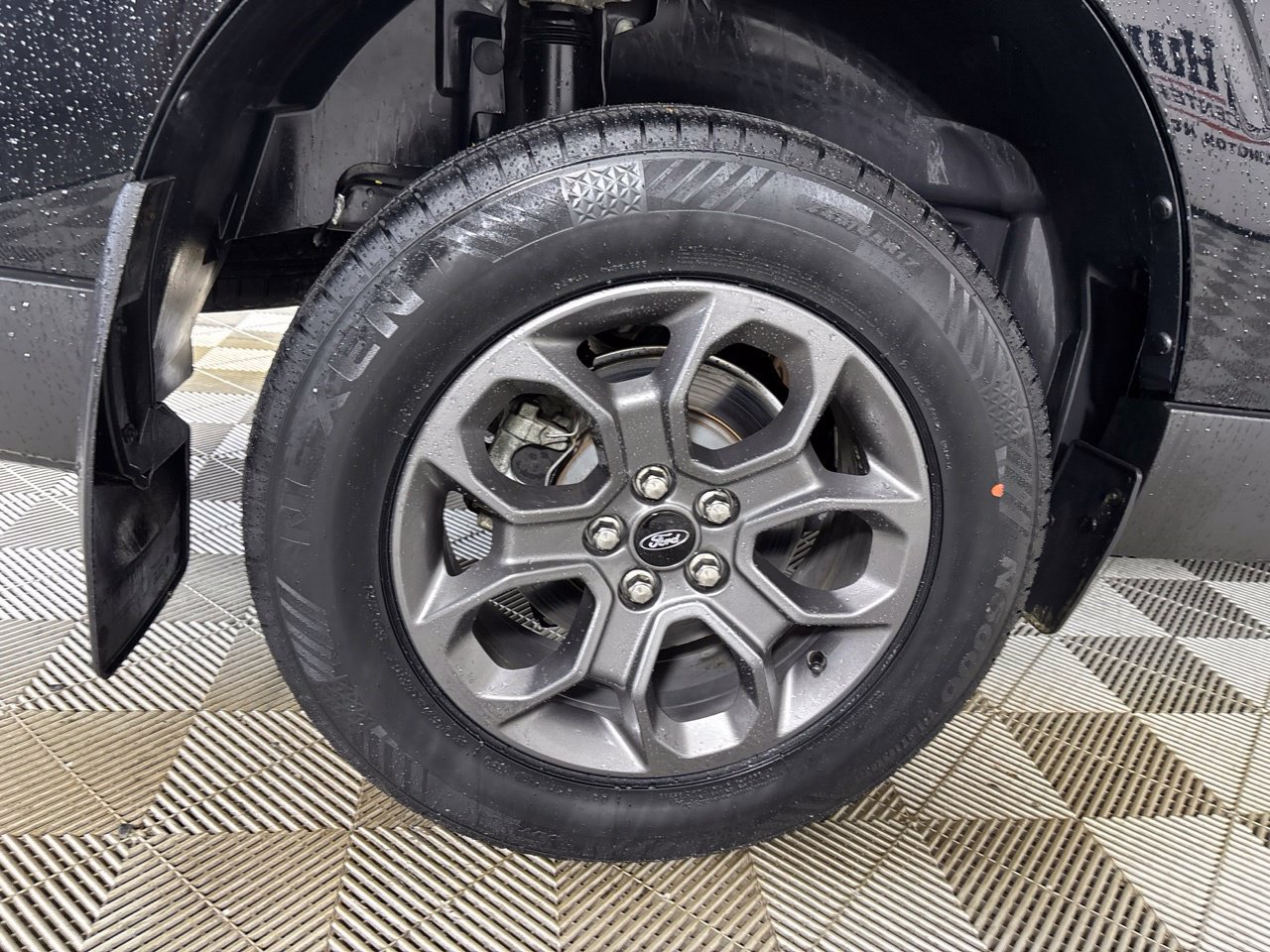 Used 2023 Ford Maverick XLT FWD image 31