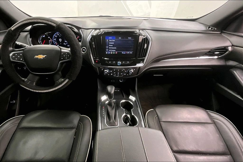 Used 2023 Chevrolet Traverse Premier AWD/4WD image 14