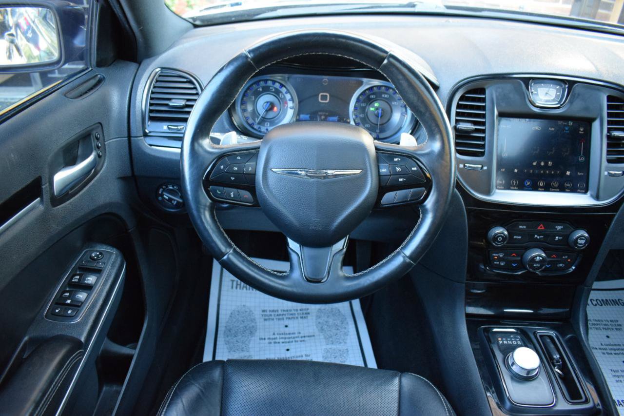 Used 2018 Chrysler 300 S w/ 300S Premium Group 2 AWD/4WD image 19