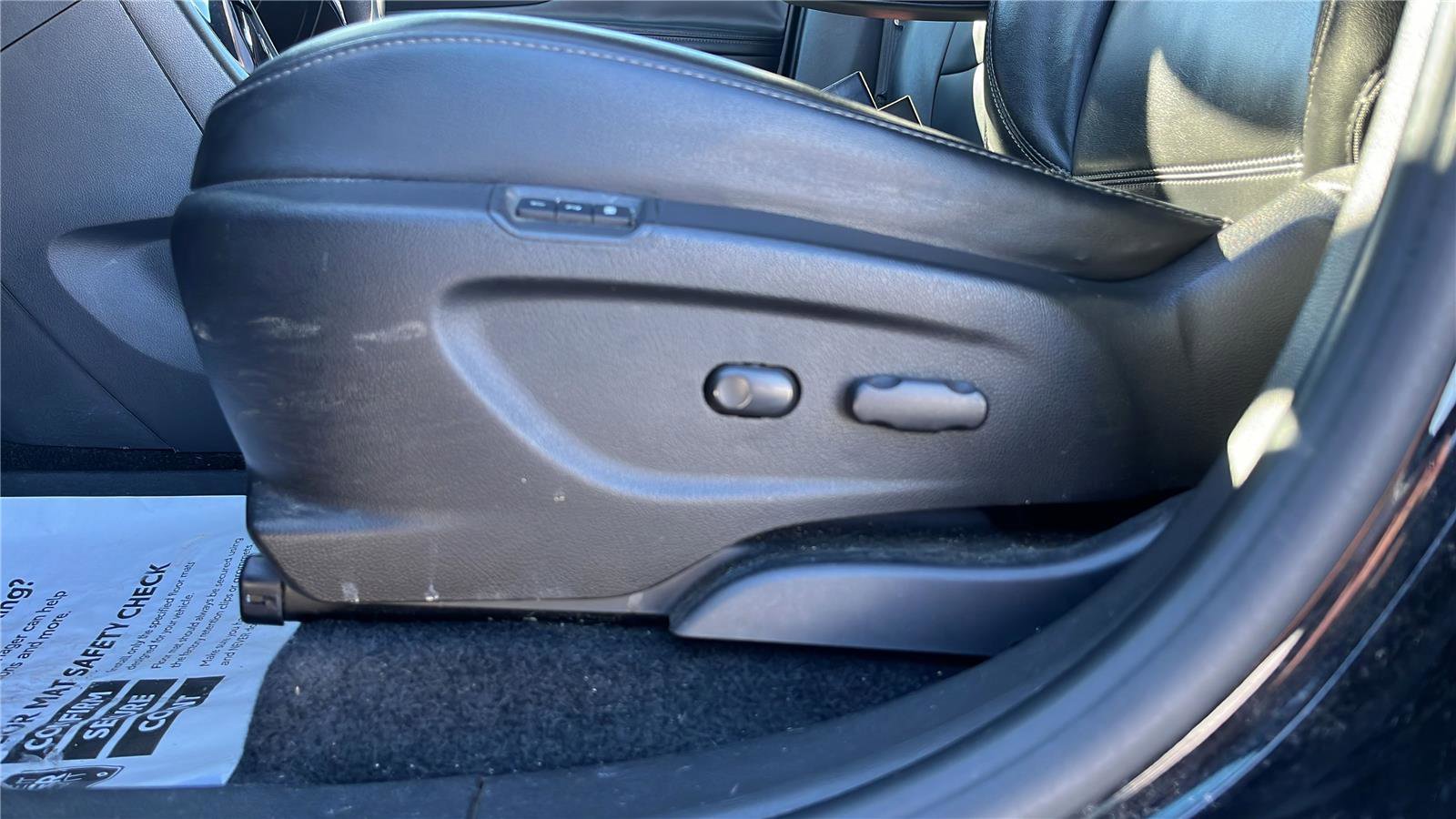 Used 2019 Buick Encore Essence image 17