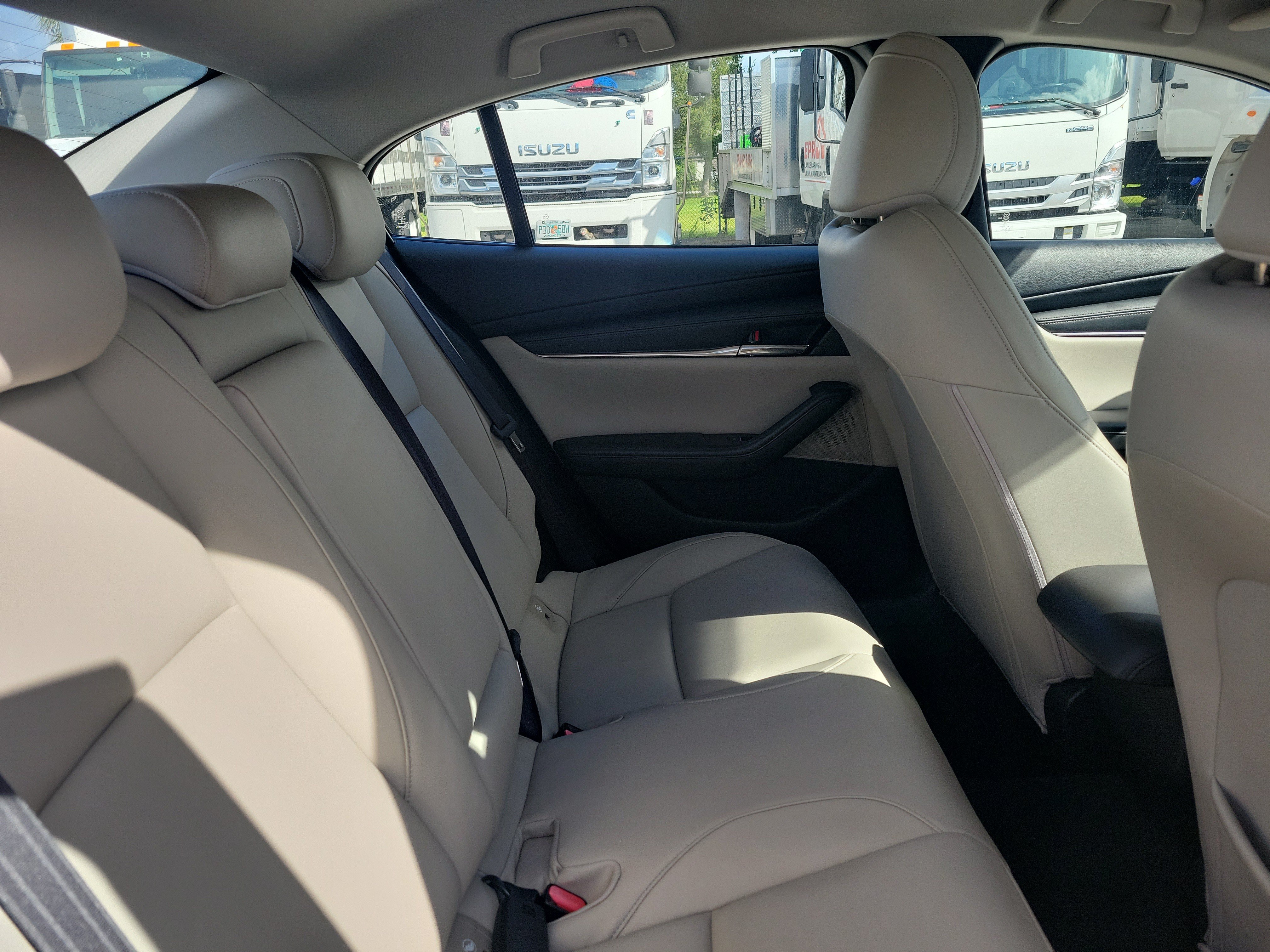 Used 2019 MAZDA MAZDA3 AWD Sedan w/ Preferred Package image 7