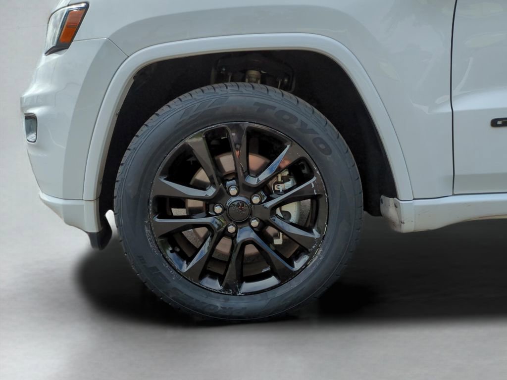 Used 2021 Jeep Grand Cherokee Laredo X RWD image 25
