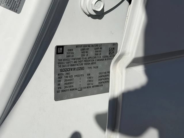 Used 2017 Chevrolet Colorado LT w/ LT Convenience Package RWD image 29
