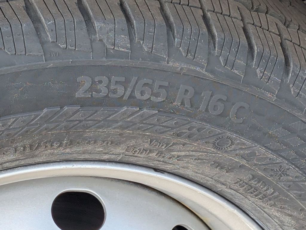 New 2026 Ford Transit 250 148 Medium Roof w/ Load Area Protection Package image 14