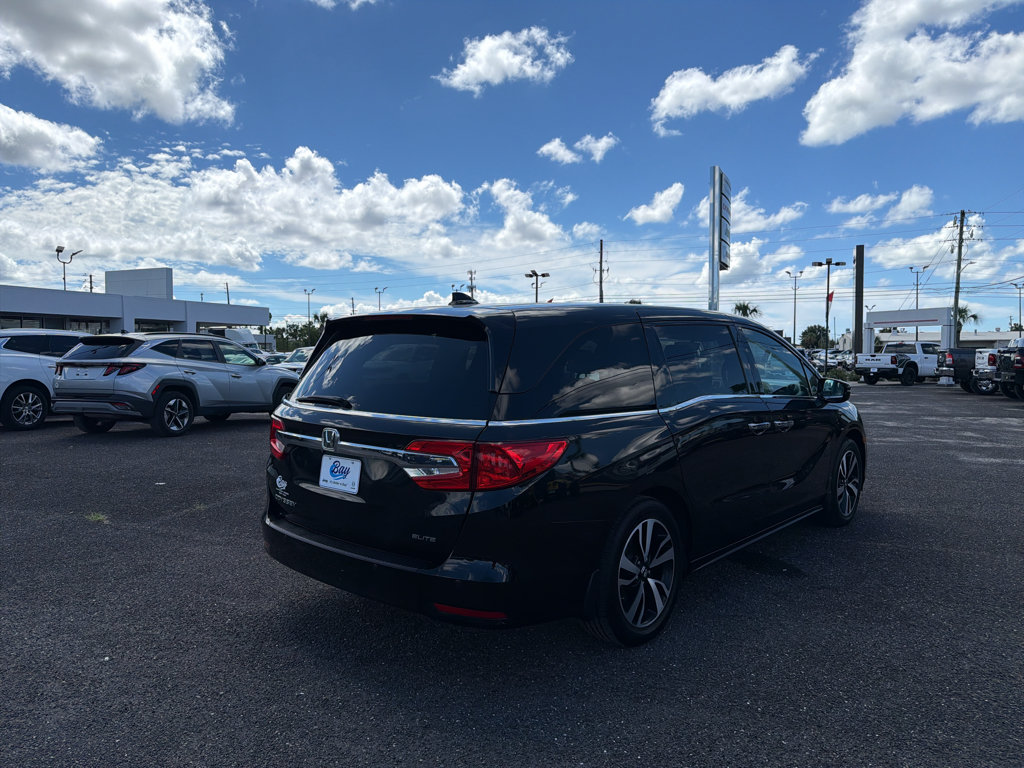 Used 2018 Honda Odyssey Elite image 4
