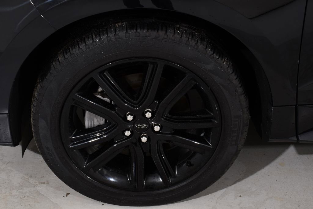 Used 2022 Ford Edge ST-Line image 23