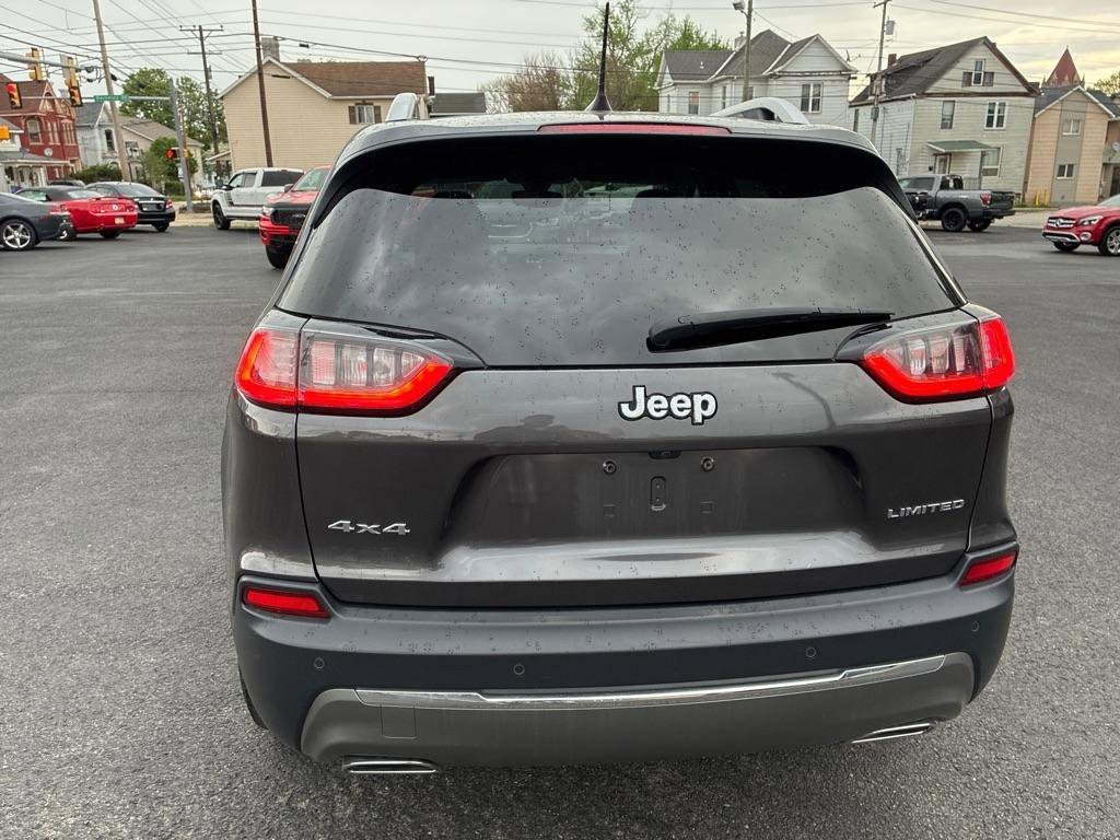 Used 2019 Jeep Cherokee Limited AWD/4WD image 4