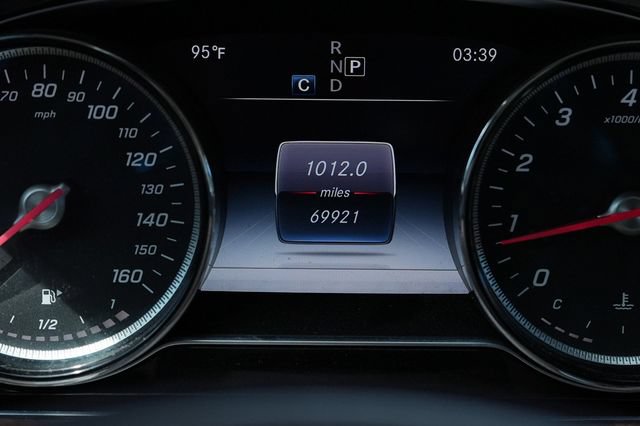 Used 2018 Mercedes-Benz E 300 4MATIC image 44