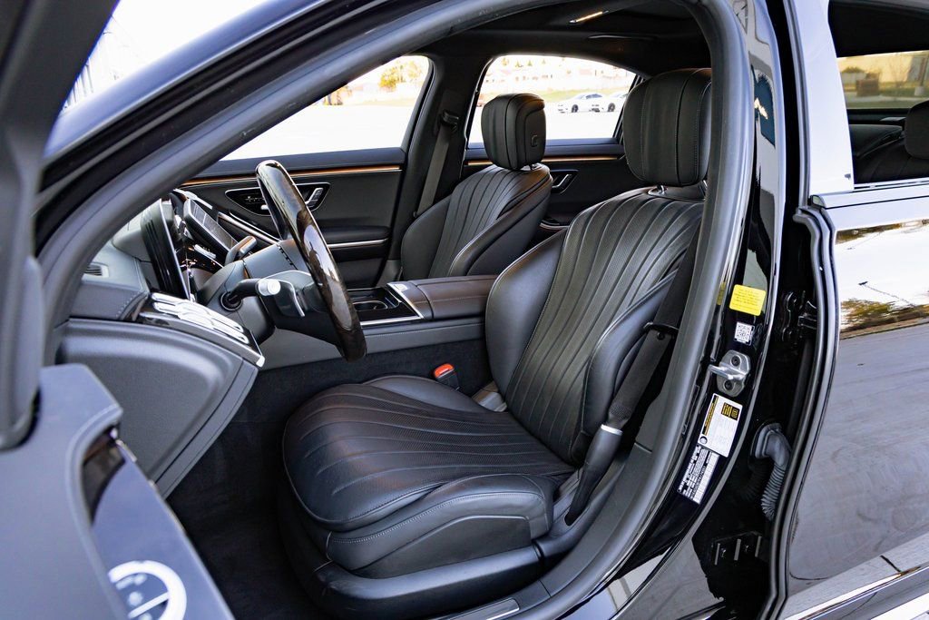 Used 2023 Mercedes-Benz S 500 4MATIC w/ AMG Line image 22