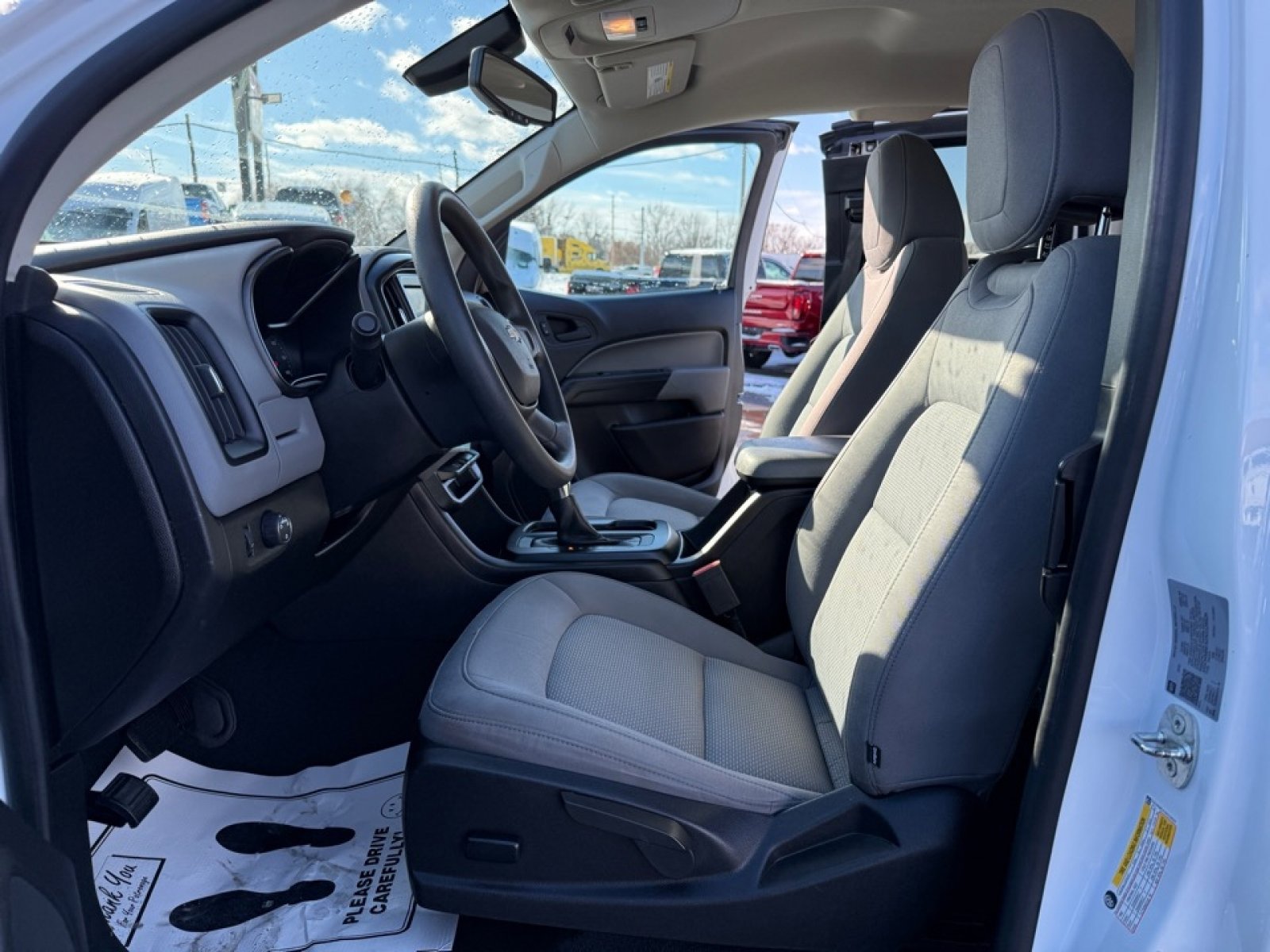 Used 2022 Chevrolet Colorado W/T image 10