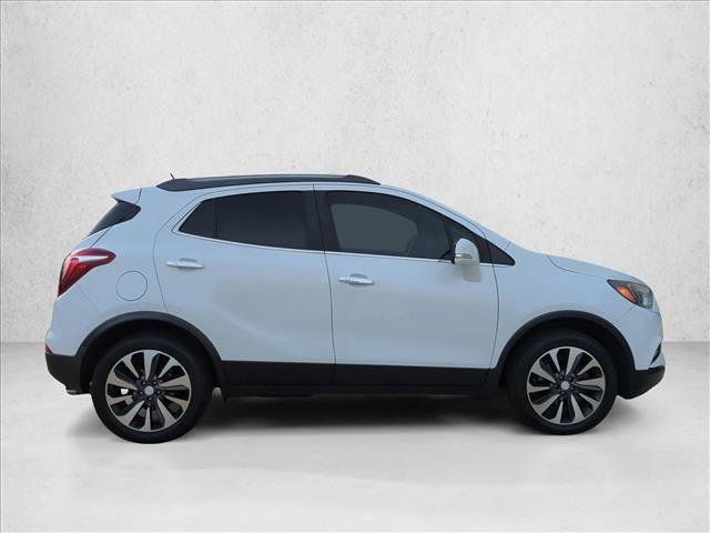 Used 2017 Buick Encore Essence image 4