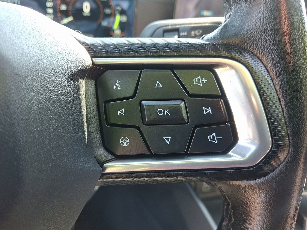 Used 2024 Ford Mustang Convertible image 20