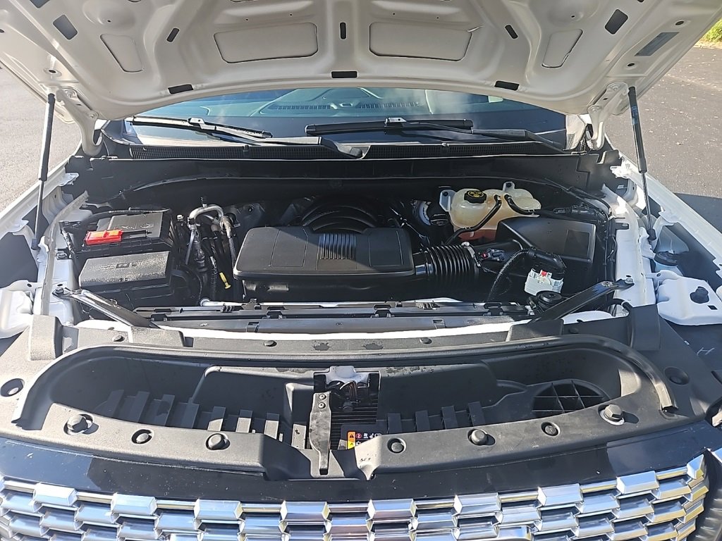 Used 2022 GMC Yukon Denali w/ Denali Premium Package image 2