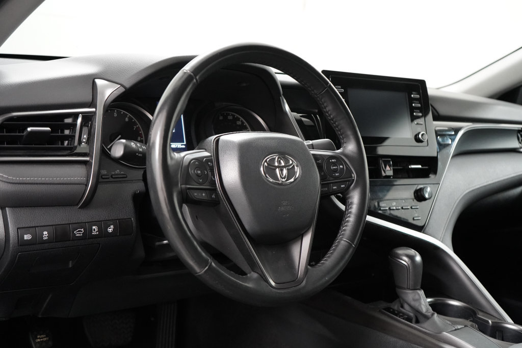 Used 2024 Toyota Camry SE FWD image 13