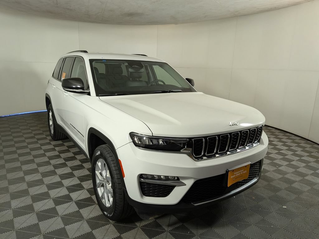 Certified 2023 Jeep Grand Cherokee Limited AWD/4WD image 6