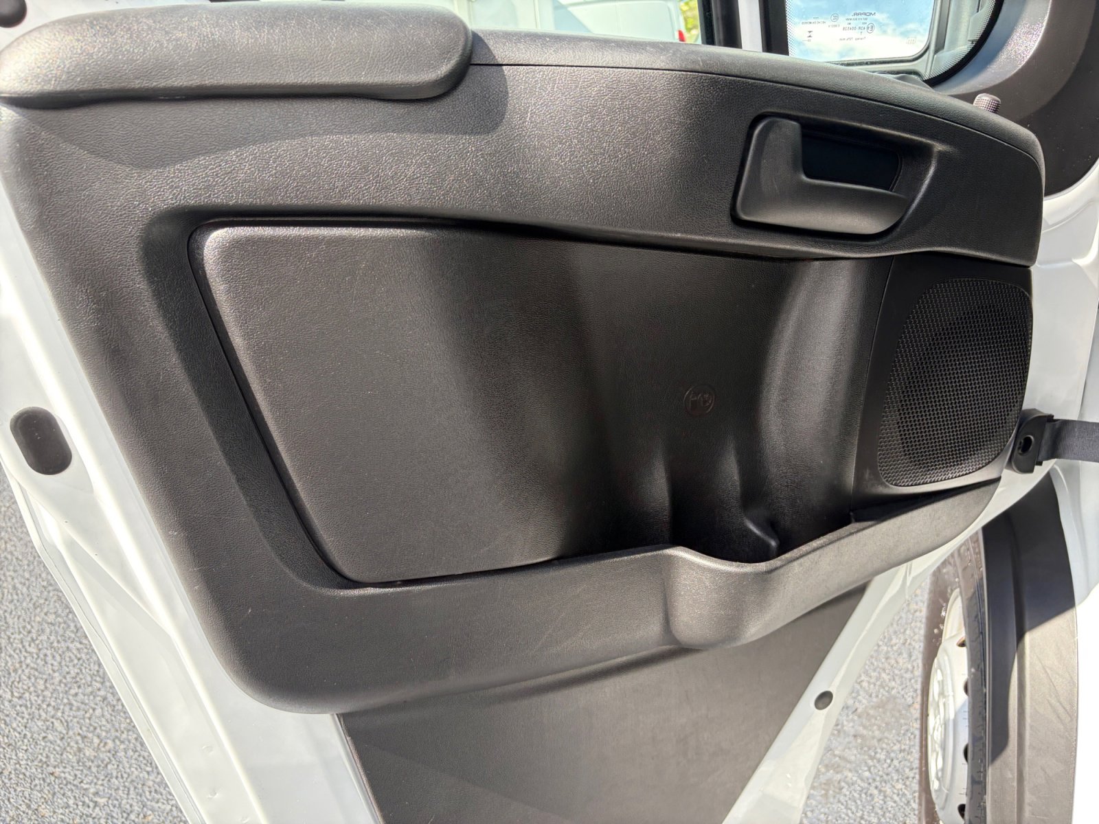 Used 2023 RAM ProMaster 2500 FWD image 13