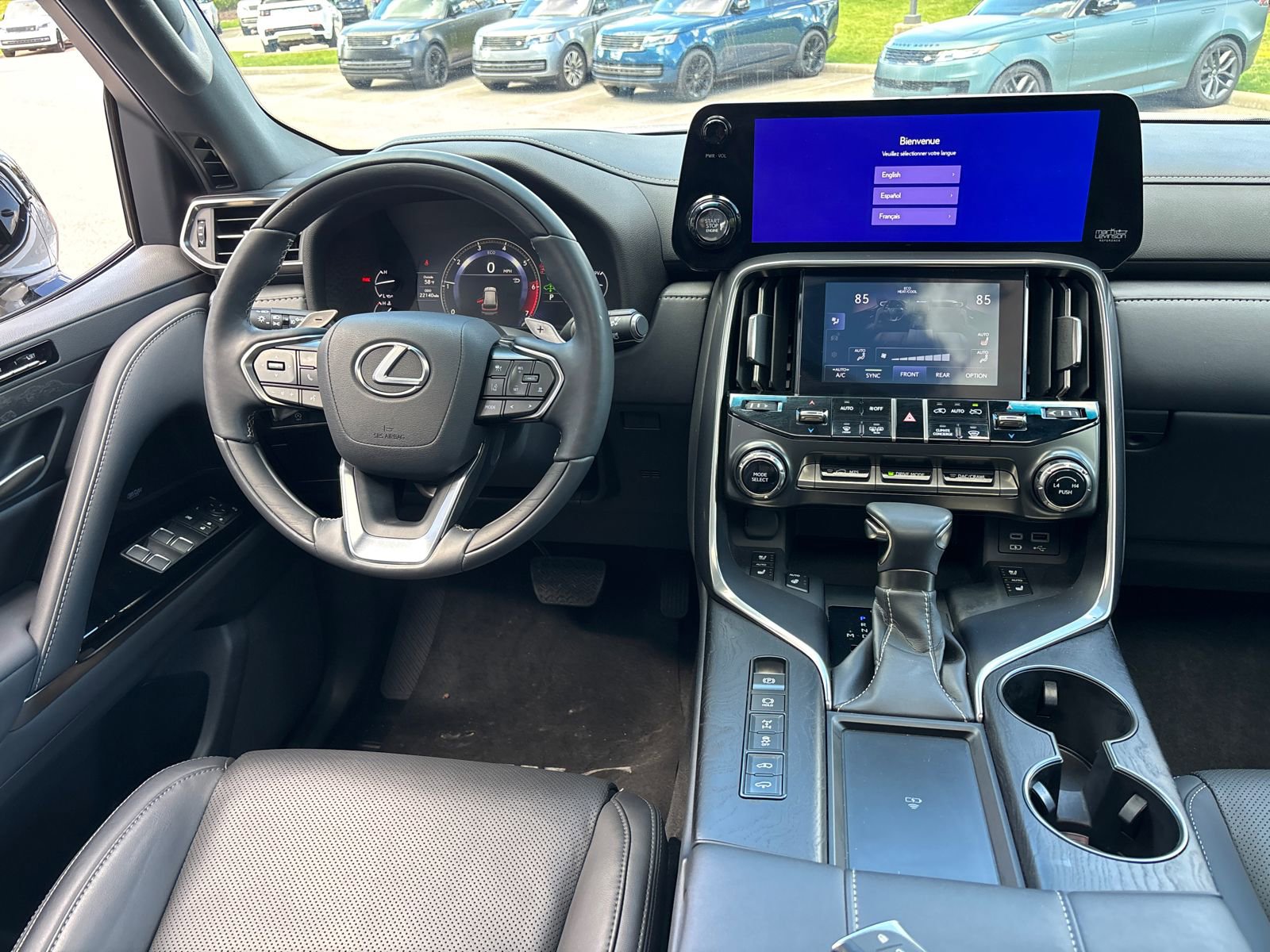 Used 2024 Lexus LX 600 4WD w/ Appearance Package image 32