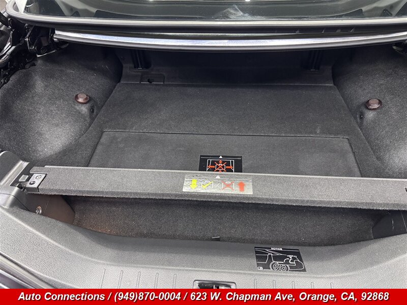 Used 2010 INFINITI G37 Convertible w/ Premium Pkg RWD image 27
