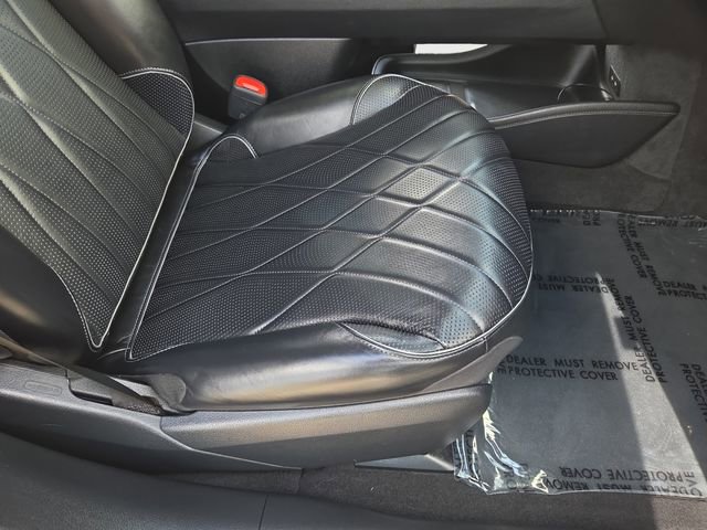 Used 2024 Mercedes-Benz EQS 580 4MATIC Sedan image 32