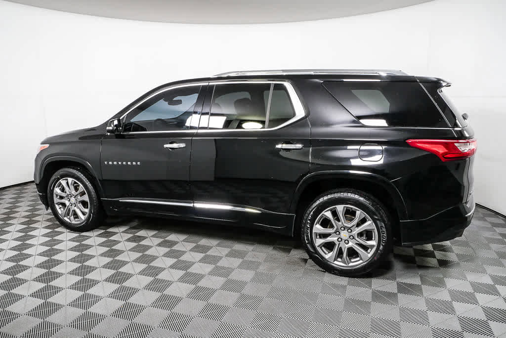 Used 2019 Chevrolet Traverse Premier w/ Driver Confidence II Package image 32