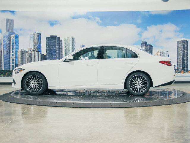 Used 2026 Mercedes-Benz C 300 4MATIC Sedan image 6