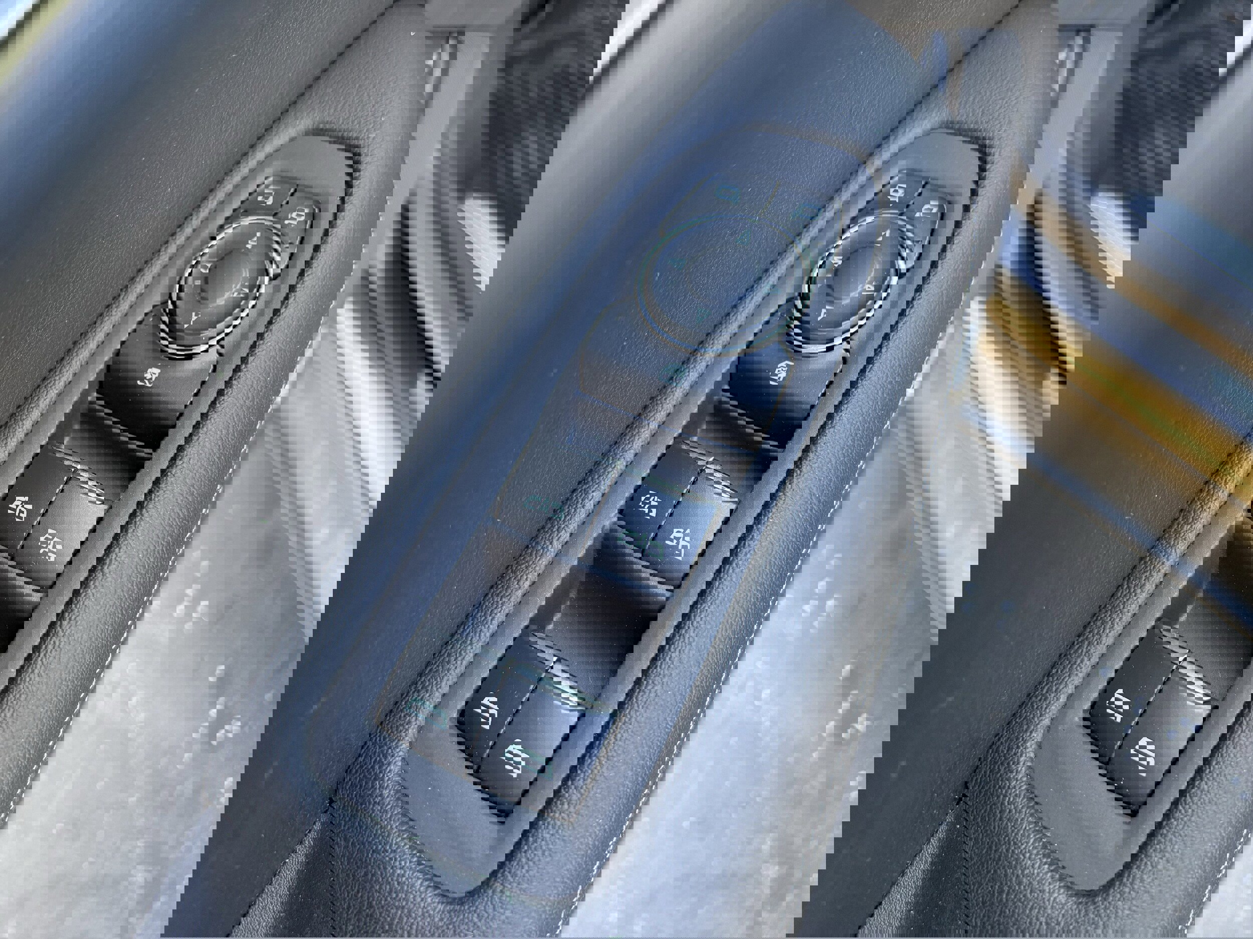 Used 2022 Cadillac XT5 Luxury image 25