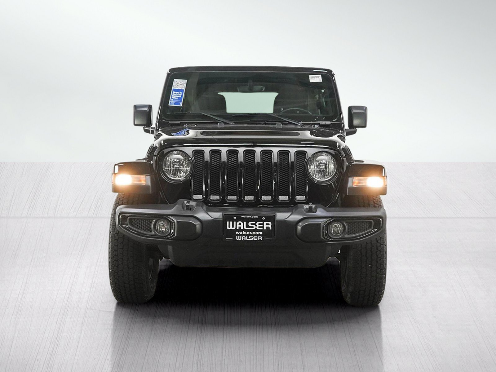 Used 2019 Jeep Wrangler Unlimited Sahara w/ Uconnect 4C Nav & Sound Group AWD/4WD image 8