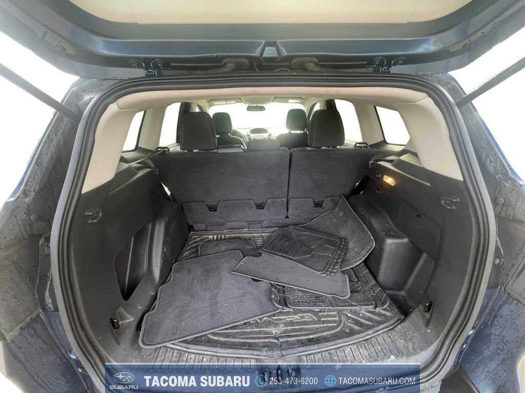 Used 2018 Ford Escape SE image 19