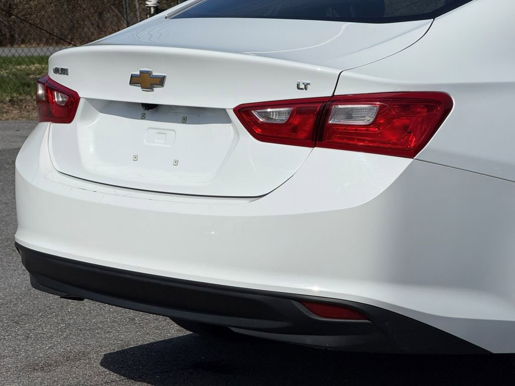 Used 2023 Chevrolet Malibu LT image 6