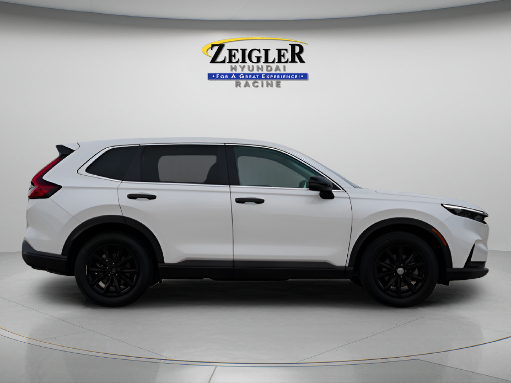 Used 2025 Honda CR-V EX image 8