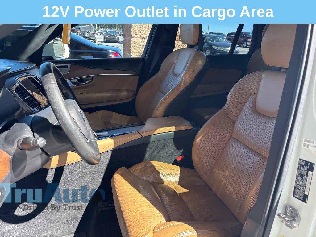 Used 2017 Volvo XC90 T8 Inscription w/ Vision Package AWD/4WD image 5