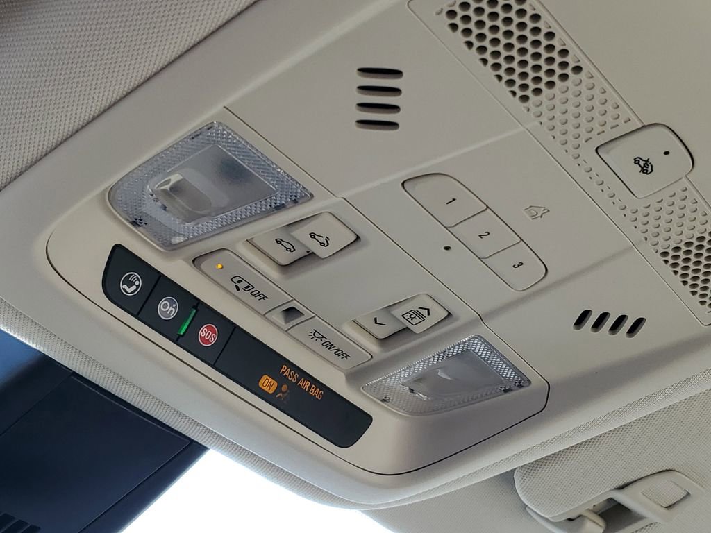 Certified 2024 Cadillac XT6 Premium Luxury image 23