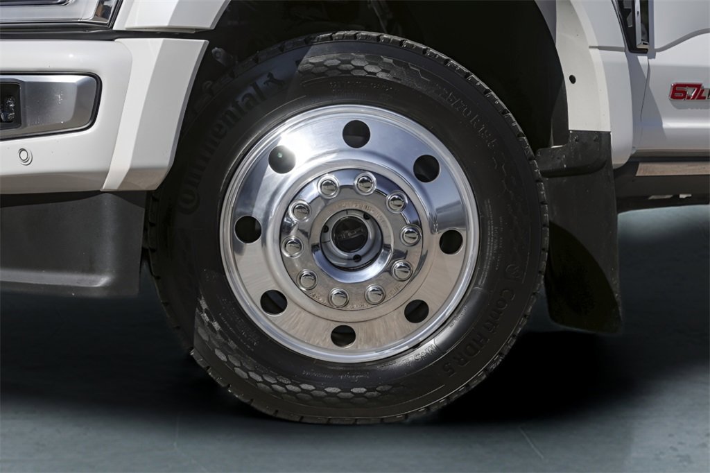 Used 2024 Ford F450 Limited w/ FX4 Off-Road Package image 4