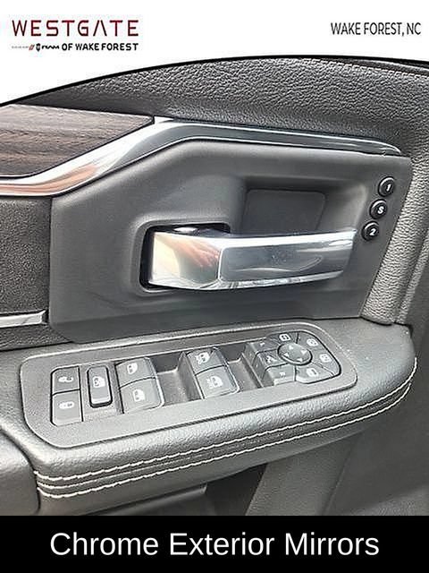 New 2026 RAM 2500 Laramie AWD/4WD image 34