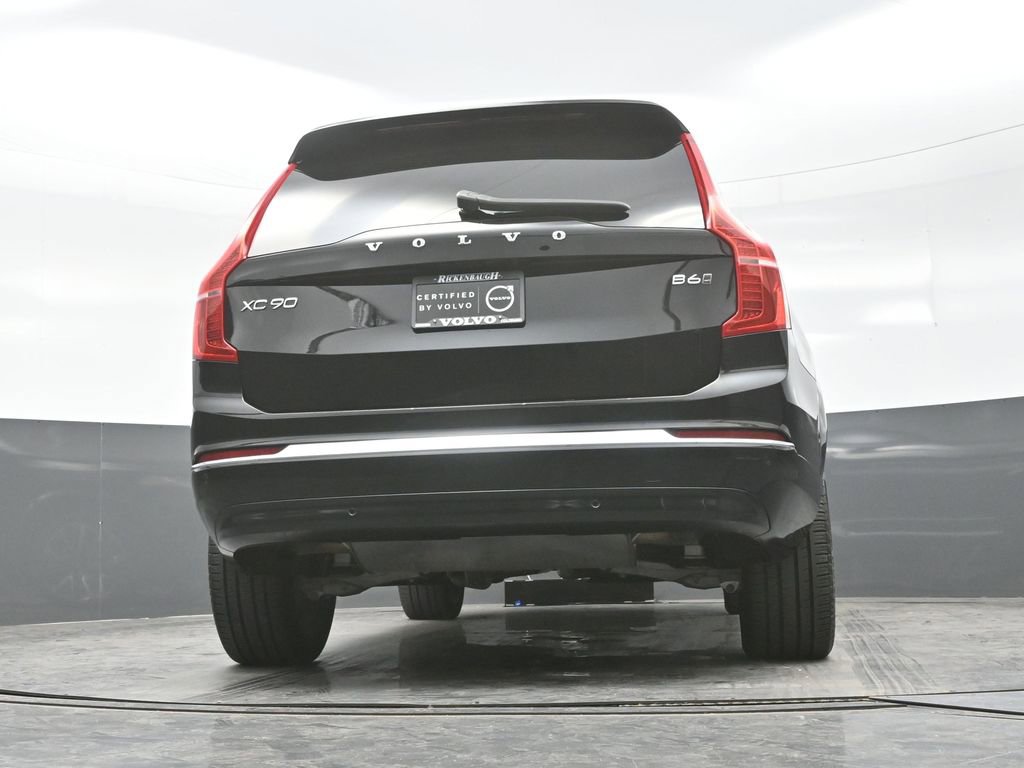 Used 2023 Volvo XC90 B6 Plus image 28