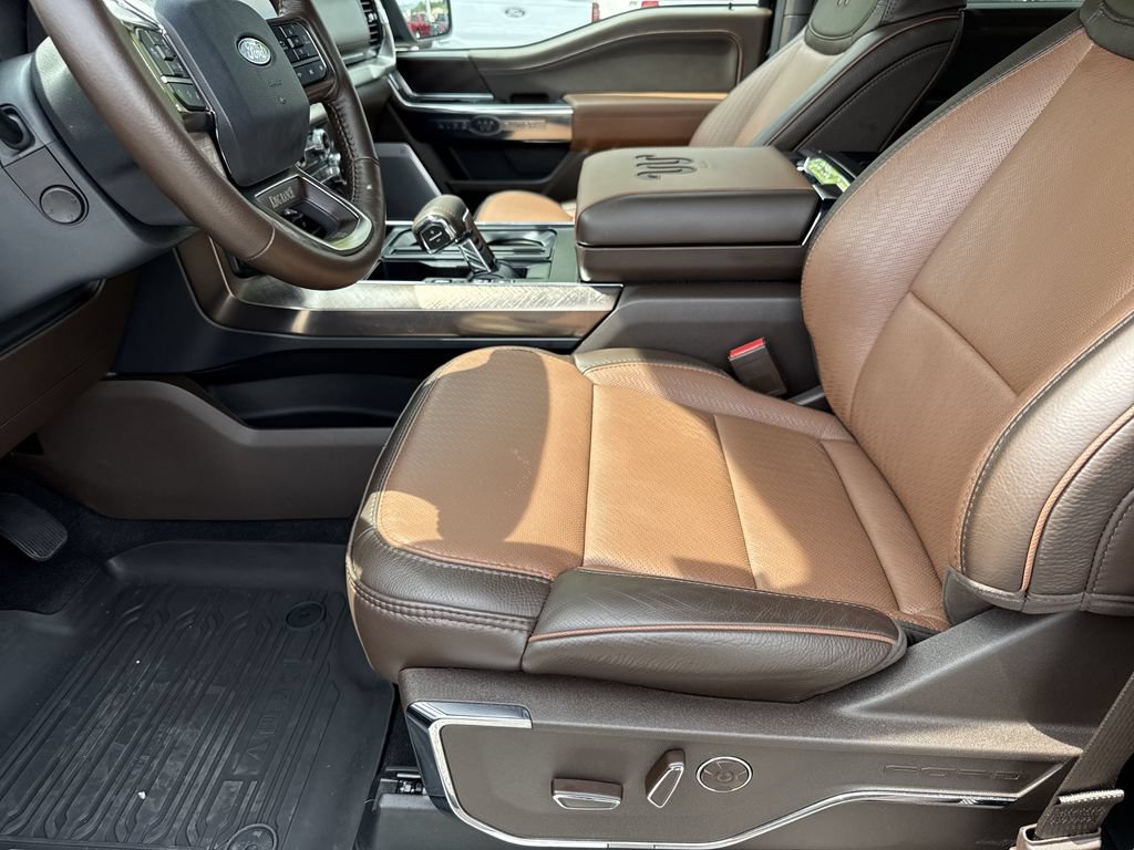 Used 2025 Ford F150 King Ranch AWD/4WD image 9
