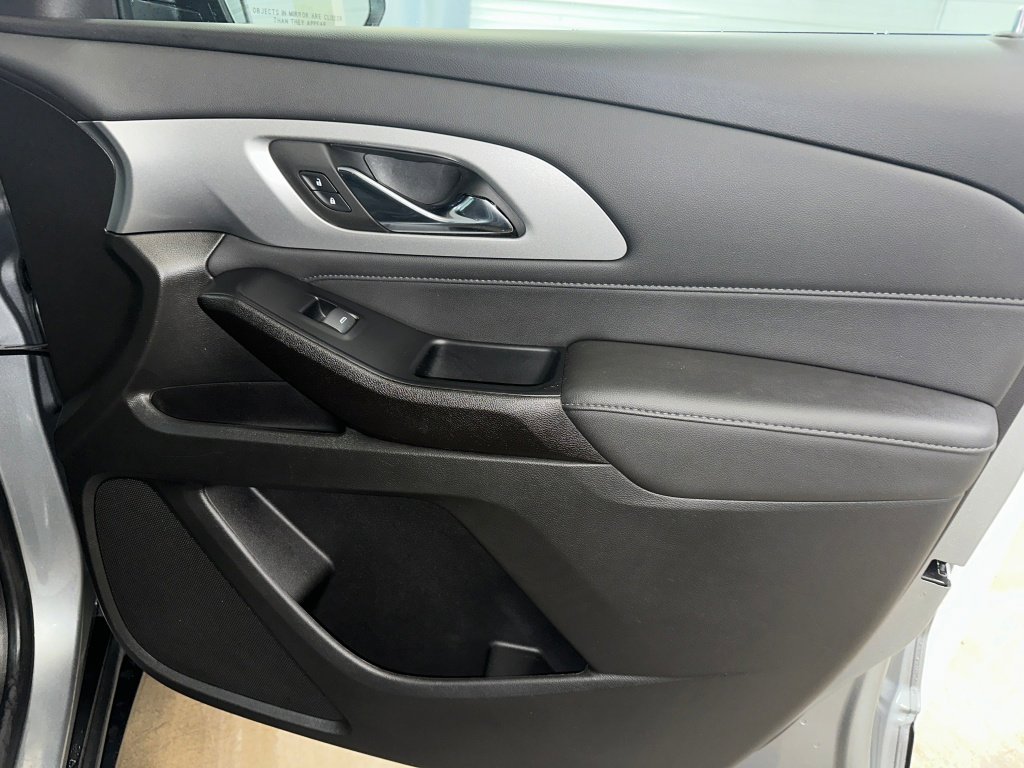 Certified 2023 Chevrolet Traverse LT image 34